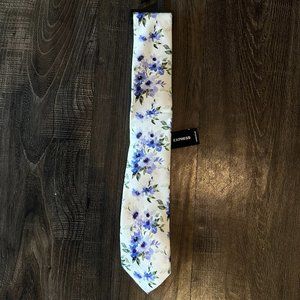 NEW EXPRESS Floral Silk Tie